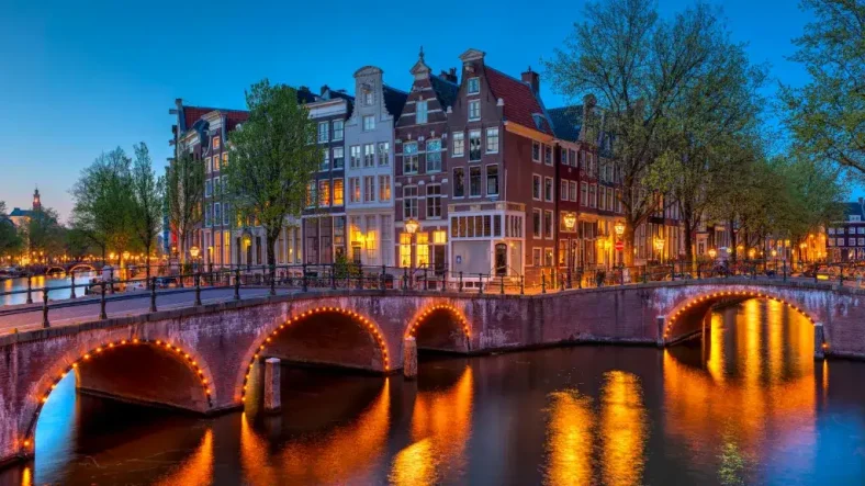 Wisata Amsterdam